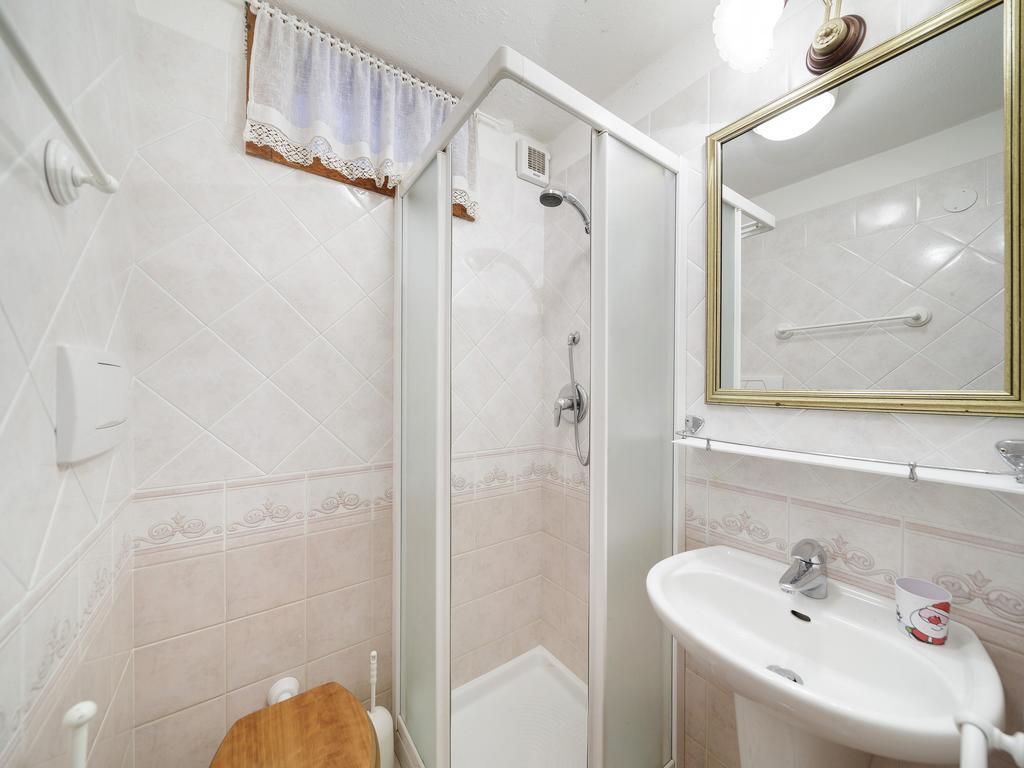 Villa Casanova - Stayincortina Cortina d'Ampezzo Ruang foto